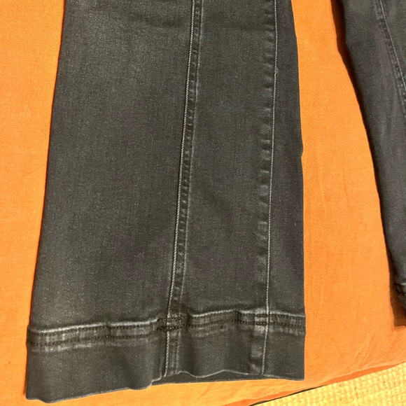 Pilcro wide leg crop Jean - Picture 2 of 14